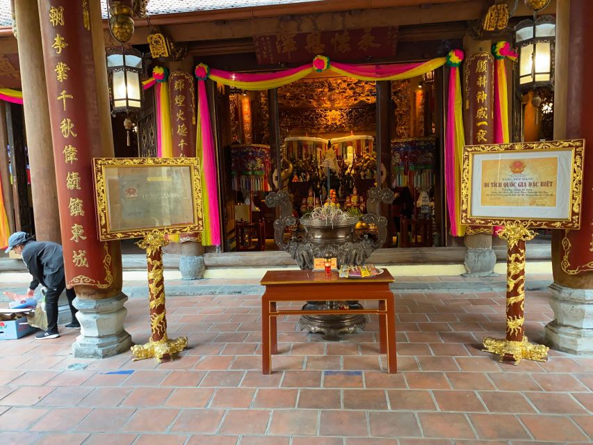 Hanoi: The Hidden Old Quarter Experience - First Stop: Finding 72 P. Hàng Bạc and getting your bearings