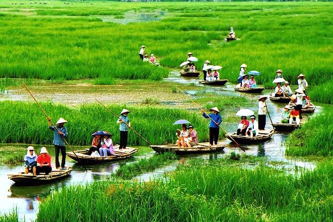 Hanoi to Ninh Binh 1 day: Trang An - Tam Coc - Mua Cave - Hoa Lu - Group size, pace, and the crowd factor