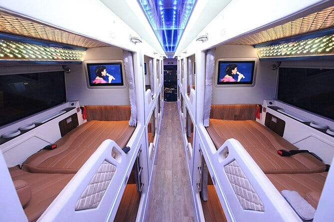 Hanoi to Sapa Bus - Private Cabin Bus - Pickup and Transfer in Hanoi Old Quarter: What to Expect Before the Bus Departs