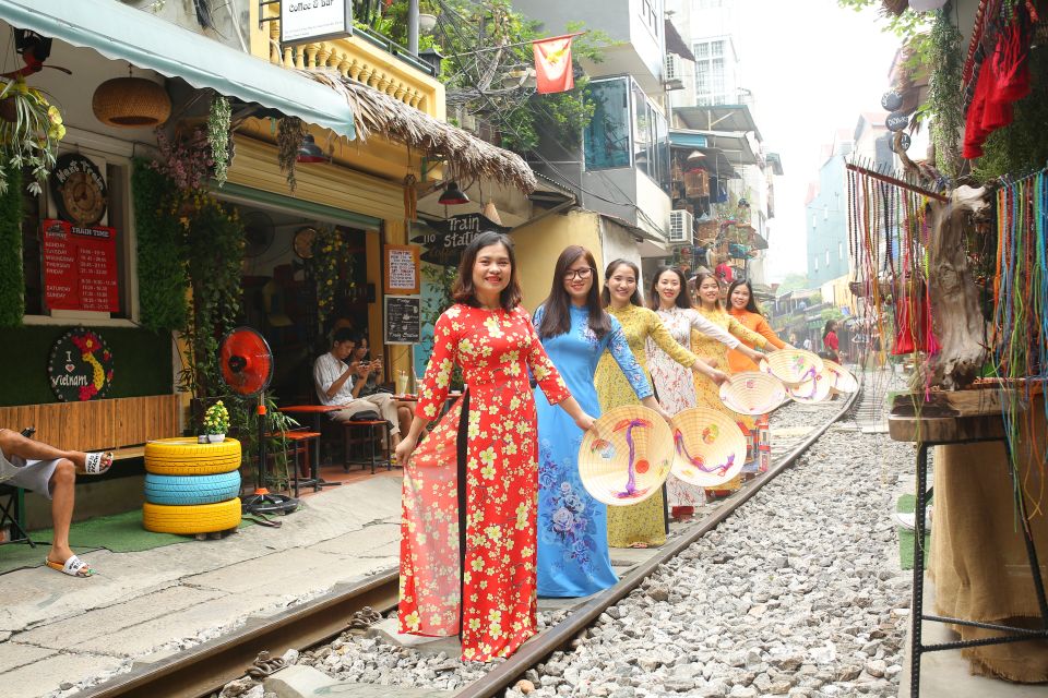 Hanoi: Traditional Ao Dai Dress and Non La Hat Rental - Price and Value: Is $9 Worth 24 Hours of Dress-Up?