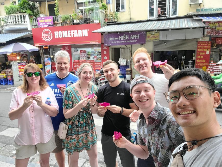 Hanoi: Vegan Street Food & Stories - Đền Tiên hạ Phất lộc: a brief temple pause with street context