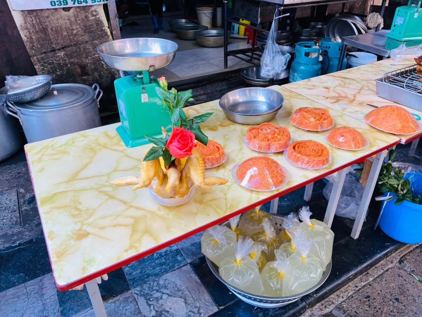 Hanoi: Vegan Street Food & Stories - Phố Hàng Bè and the market beat: what to watch for