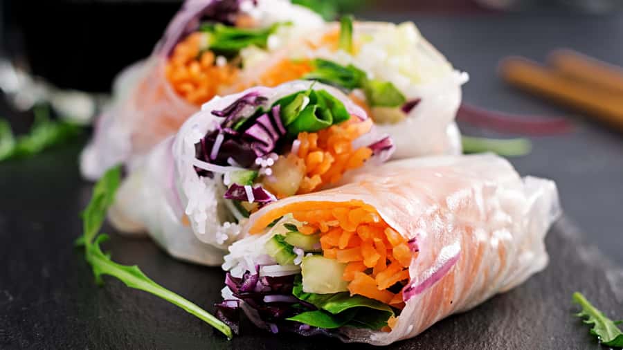 Hanoi Vegan Street Food & Train Street Tour - Dessert Choices: Kem Xoi or Che Xoai