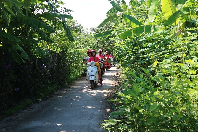 Hanoi Vespa Countryside Tour With Female Ao Dai Riders Half Day - Guide quality: what you should expect from Linh, Gina, and Ginger