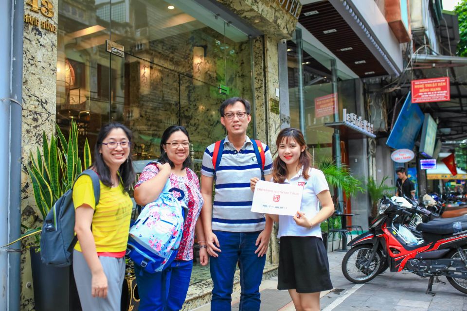 Hanoi Walking Street Food Tour & Cyclo Ride - Cyclo Ride Around Hoàn Kiếm: A Slower Look at the Old Quarter
