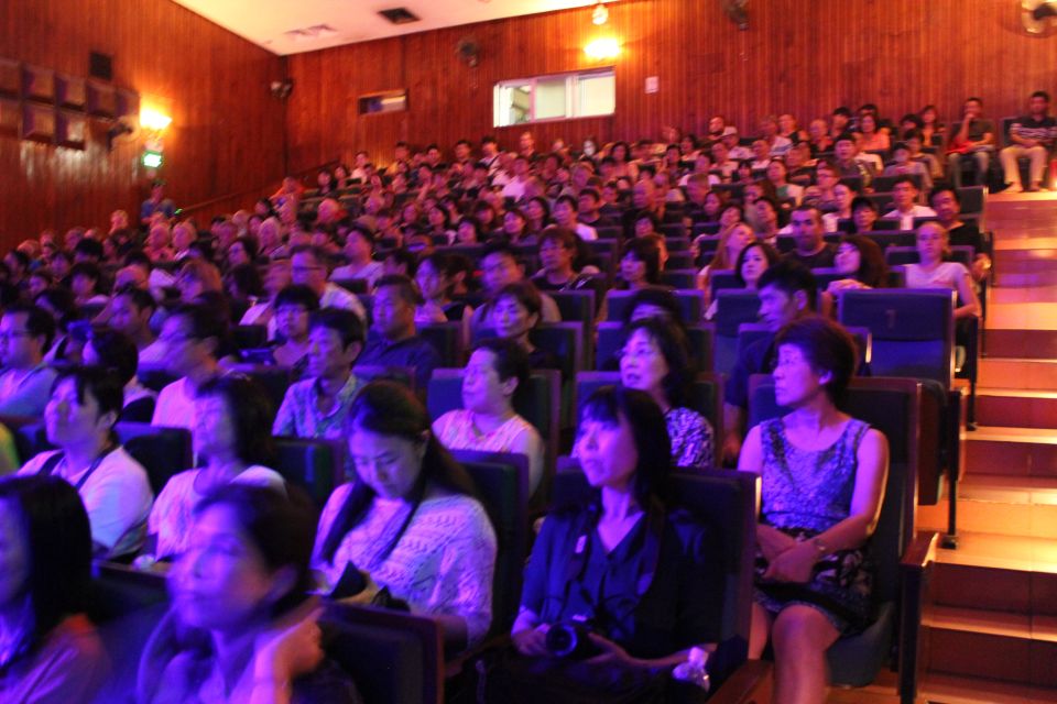 Hanoi: Water Puppet Show Tickets - Audio Guide Options and Language Help That Actually Matters