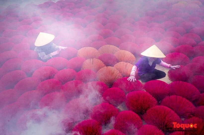 Hanoi's artisan trail:Incense Village,Hat,Lacquer & Train St - Train Street Drop-Off: Use It, Don’t Rush It