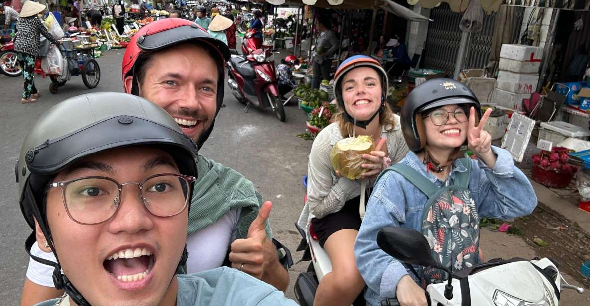 HCM City: Sightseeing Tour with Coffee and Fruit by Scooter - Stop 3: Ho Thi Ky Flower Market and the Nearby Cambodian Market