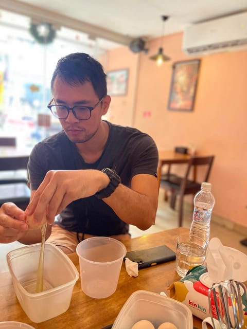 HCM: Egg Coffee Class with local Instructor & Snack - Egg coffee in Ho Chi Minh City: why a 1-hour class works