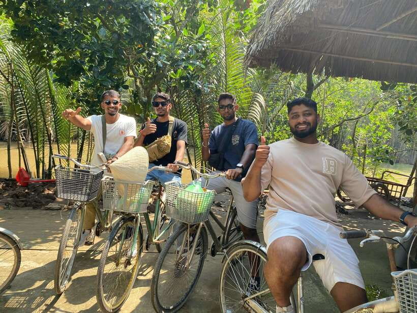 HCM: Mekong Delta Islands Boat & Tuk-Tuk Tour with Tastings - Lunch on the Delta and South Vietnamese Folk Music
