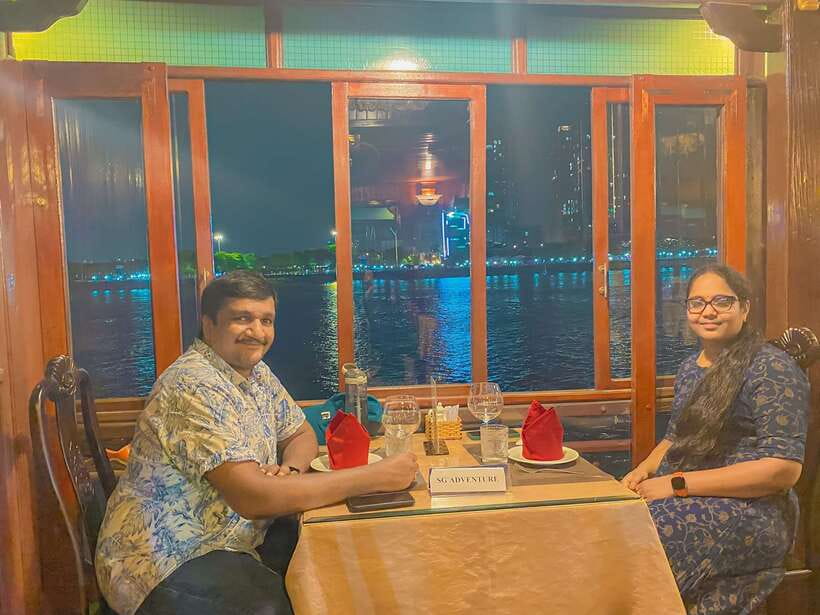 HCM: Saigon River Dinner Cruise - How the 3-hour flow works (with the exact timings)