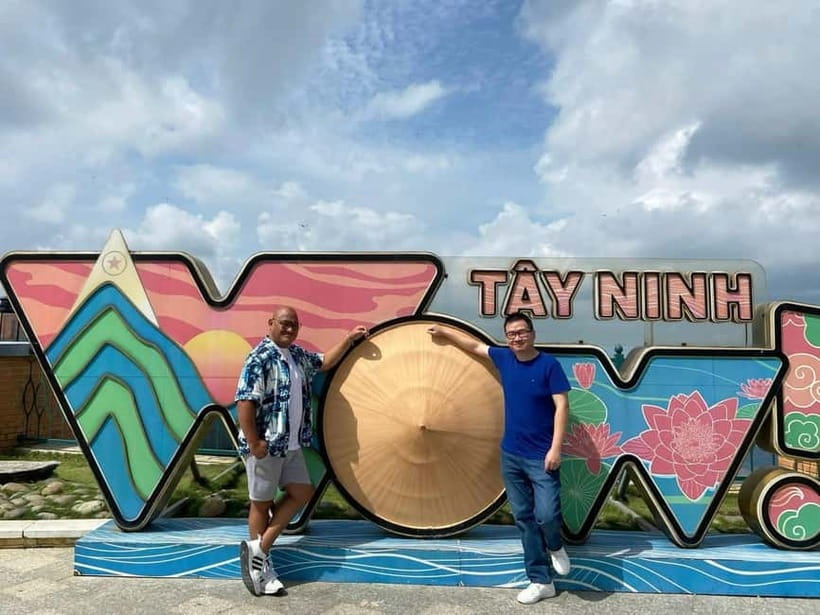 HCM: Tay Ninh, Black Virgin Mountain, & Cao Dai Temple Tour - What to pack (and what to avoid) for a smooth day
