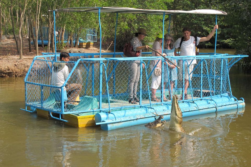 HCM:Can Gio Mangrove Forest Tour-Monkey Island - War-time forest stories: the guerrilla base walk and what it teaches