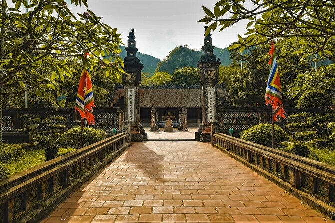 Hidden Ninh Binh Luxury Full Day Group Tour (Tam Coc - Hoa Lu) - Morning cycling in Ninh Binh’s rice fields and limestone scenery
