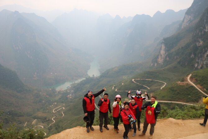 High Quality Small Group With Easy Riders 3 Day + Private Room - Meals and entrance fees: the value you feel day to day