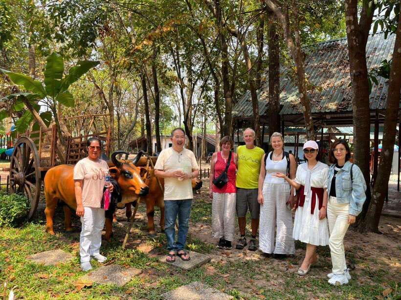Ho Chi Minh: 1 Day Can Tho Floating Market & Cu Chi Tunnels - The optional underground crawl (and how to decide)