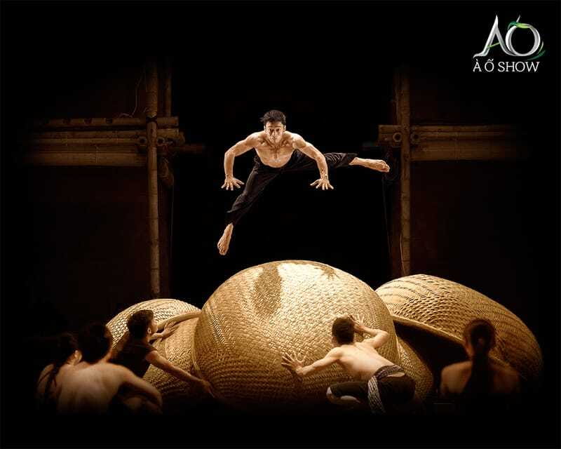 Ho Chi Minh: A O Show Bamboo Circus at Saigon Opera House - Price check: is $32 worth it in Ho Chi Minh City?