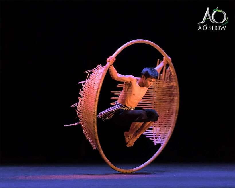 Ho Chi Minh: A O Show Bamboo Circus at Saigon Opera House - The bamboo circus experience: village vs city turned into movement