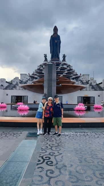 Ho Chi Minh: Black Virgin Mountain Cable Car &Cao Dai Temple - Lunch in Tây Ninh: what you’re really paying for