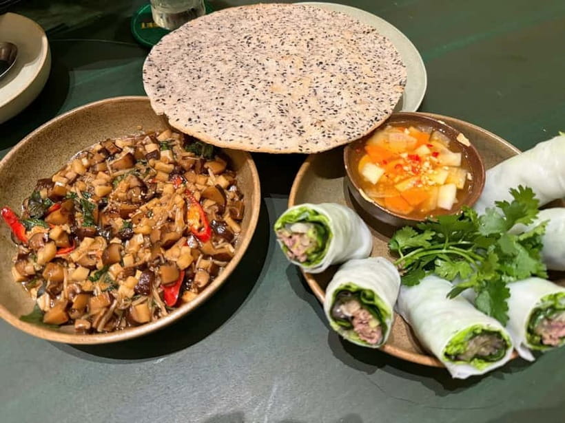 Ho Chi Minh City: Craft Beer and Local Food Tour by Scooter - Saigon after dark is made for scooter beer runs