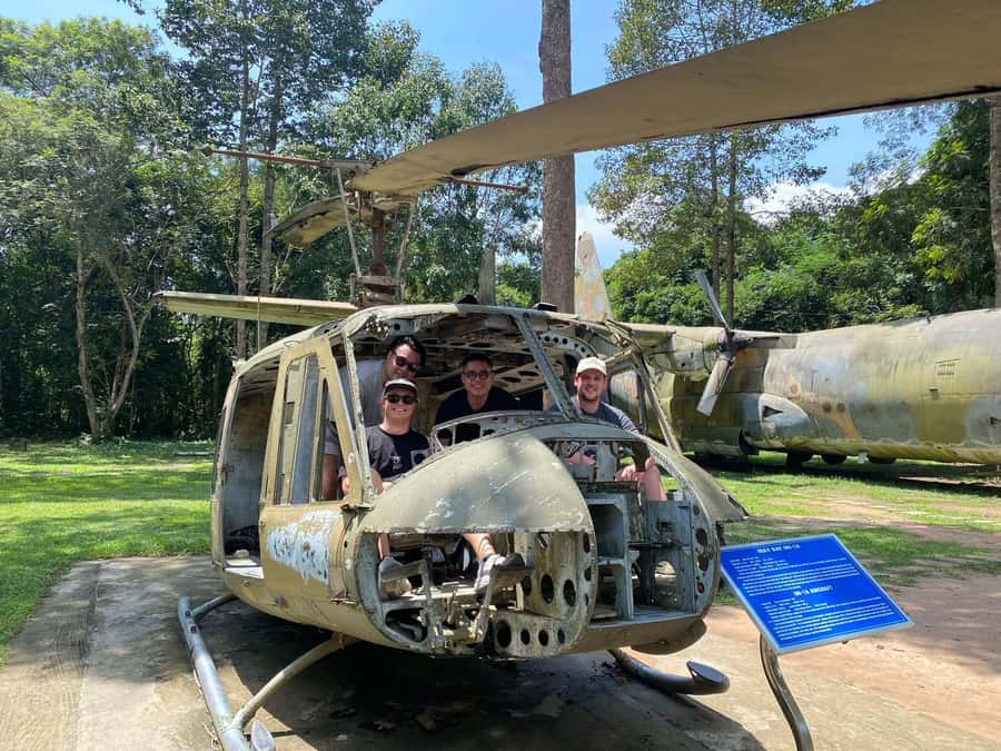 Ho Chi Minh City: Cu Chi Tunnels Ben Duoc VIP Limousine Tour - What to Bring: Shoes, Long Pants, Bugs, and Keeping It Comfortable