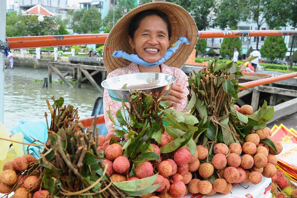 Ho Chi Minh City: Discover Mekong Delta & Coconut Village - My Tho by Motorboat, then Sampan Through Coconut Canals