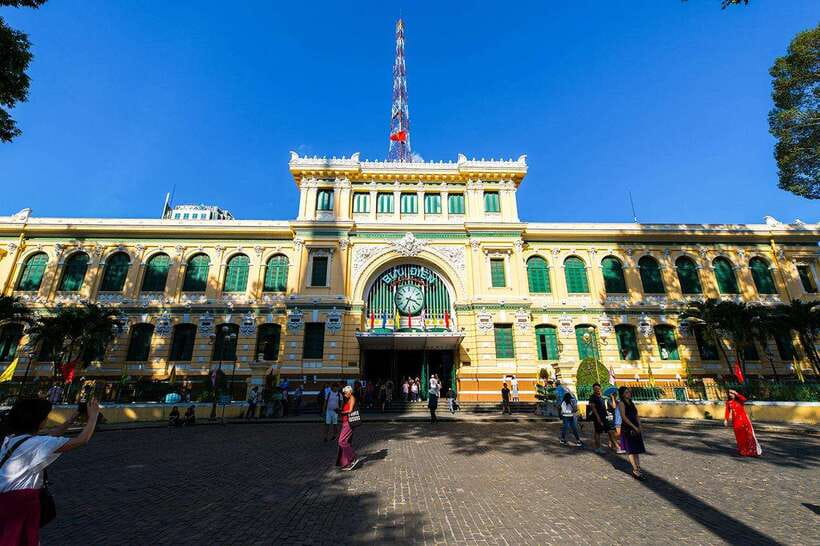 Ho Chi Minh City: Half-day History And Culture Tour - Thien Hau Pagoda in Chinatown: a calm start in District 5