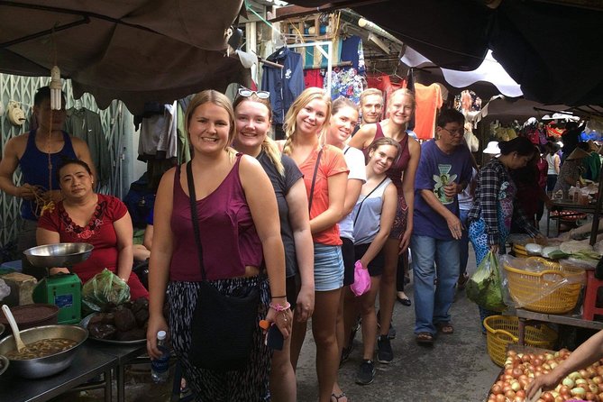 Ho Chi Minh City: Hidden Gems & Back Alleys by Motorbike with Local Students - Why Ho Chi Minh City changes when you travel by motorbike