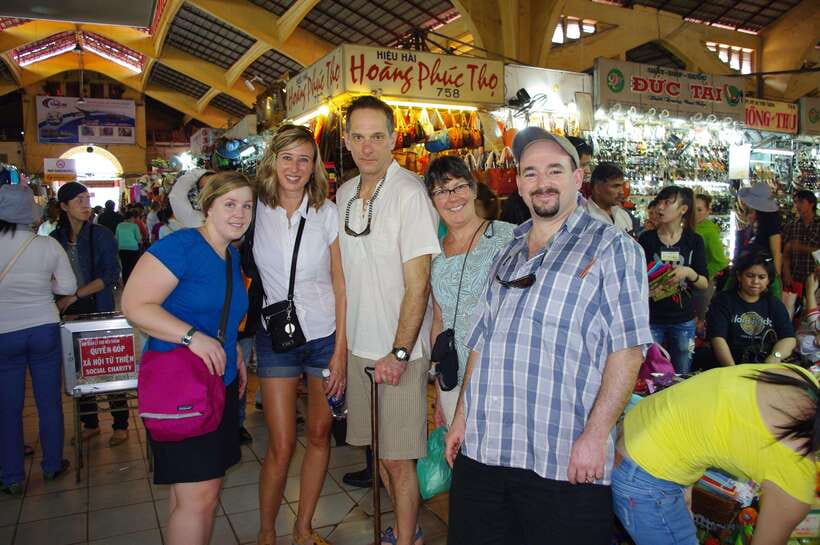 Ho Chi Minh City: Highlights & Hidden Gems Walking Tour - Chợ Cũ Tôn Thất Đạm: Wet-Market Life Without the Tourist-Only Glow
