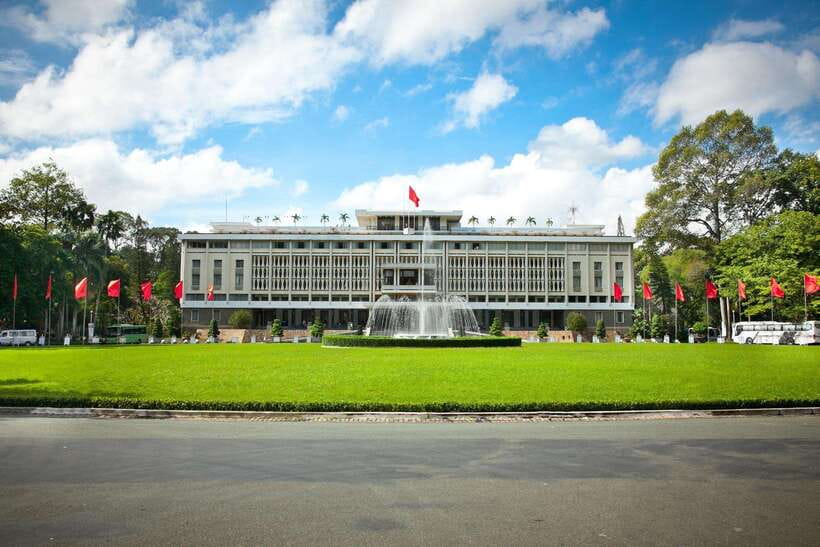 Ho Chi Minh City: Hop-On Hop-Off Bus Tour by Vistra - Who should book this bus tour (and who may want another option)