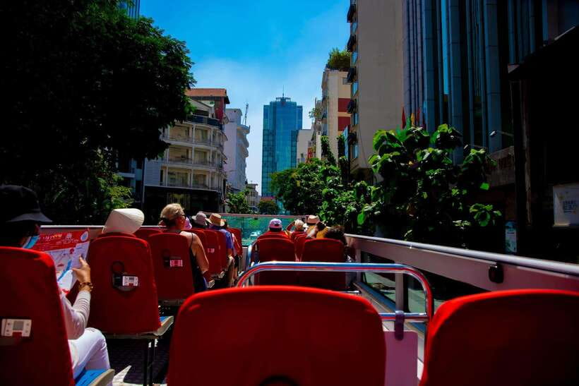 Ho Chi Minh City: Hop-On Hop-Off Bus Tour by Vistra - Meeting at Saigon Opera House and timing your one-hour loop