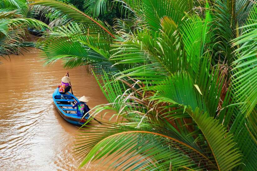 Ho Chi Minh City: Mekong Delta Day Trip with Lunch - Vinh Trang Pagoda in My Tho: Eastern Meets Western