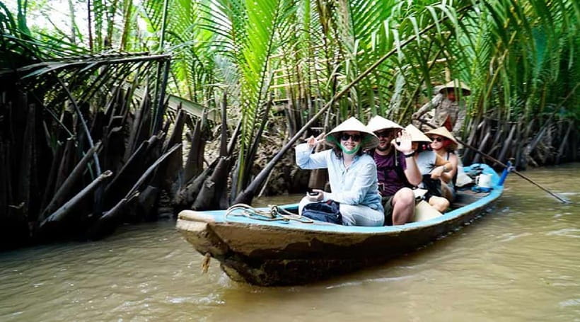 Ho Chi Minh City: Mekong Delta Tour with Sampan Journey - Ben Tre coconut heartland: the workshop that explains the sweets