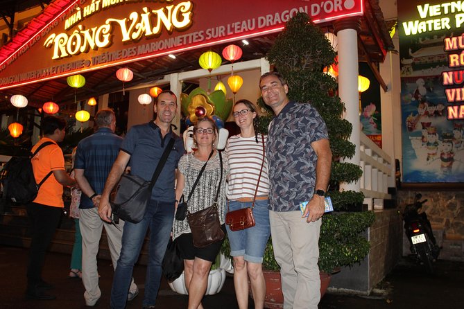 Ho Chi Minh City Night Light - Dinner on Cruise Luxury - From Pickup to the Harbor: How the Cyclo Ride Changes the Feel
