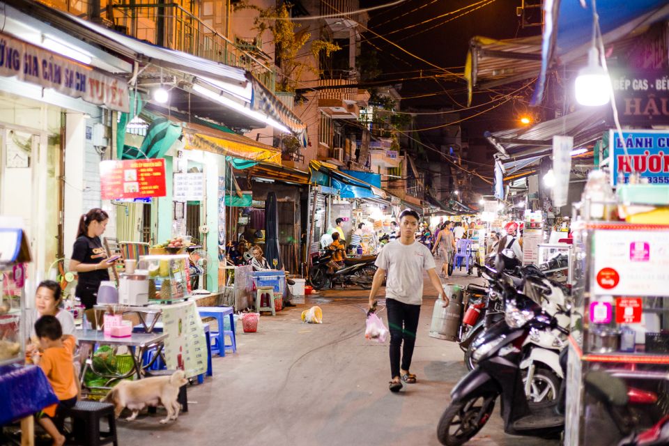 Ho Chi Minh City: Private Street Food Evening Walking Tour - Key Highlights Worth Booking For