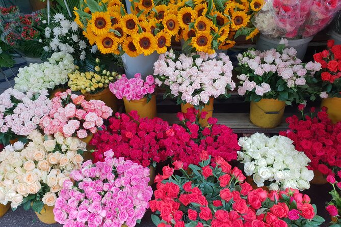 Ho Chi Minh City Private Tour With A Local Expert - Stop 4: Ban Co Market in District 3 alleys (how locals browse)