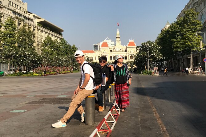Ho Chi Minh City Sightseeing, midnight, Shopping tours by scooter - A scooter tour that saves you the hard parts of Saigon