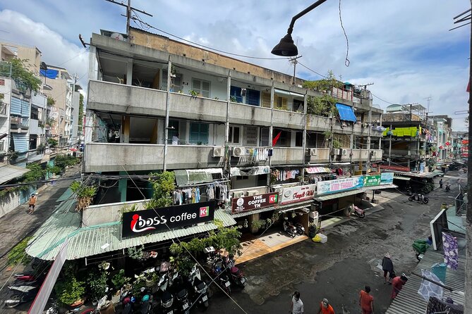 Ho Chi Minh City Sightseeing, midnight, Shopping tours by scooter - What the route feels like: city sights plus two meaningful local stops