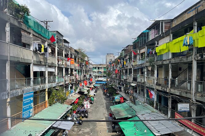 Ho Chi Minh City Sightseeing, midnight, Shopping tours by scooter - Midnight nightlife by scooter: a smart way to see the city after dark