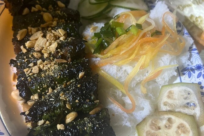 Ho Chi Minh City Sightseeing & Street Food Tasting Experience - A 4-hour Saigon mix of sights and street bites