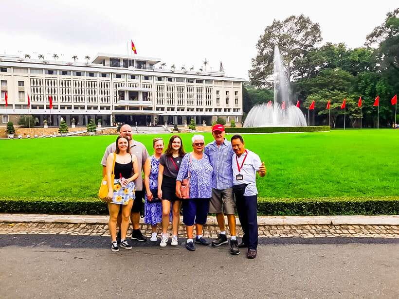 Ho Chi Minh City: Top Site Must See Half Day City Trip - Independence Palace: The Tank Through the Gates Moment