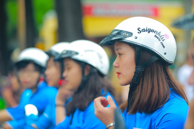 Ho Chi Minh City Tour by Motorbike with Female Riders | KissTour - Central Post Office and a quick Independence Palace look