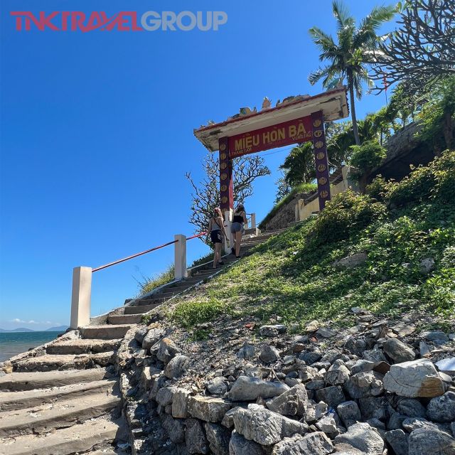 Ho Chi Minh City: Vung Tau Beach Full-Day Trip with Lunch - Jesus Christ Statue: the climb that defines the trip