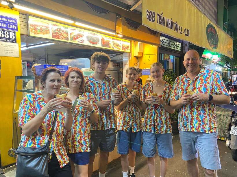 Ho Chi Minh City: Walking Food Tour with 13 Tastings - Quick hits before you go