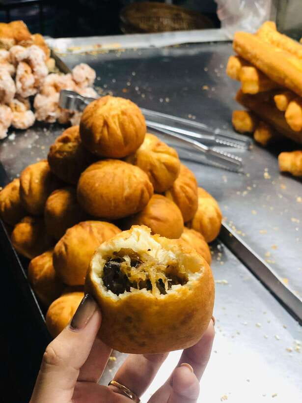 Ho Chi Minh City: Walking Food Tour with 13 Tastings - Price and value: why $27 can make sense