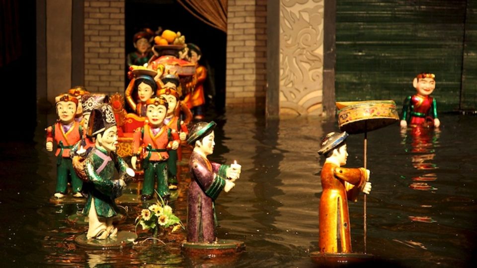 Ho Chi Minh City: Water Puppet Show and Dinner Cruise - How the English-speaking guide can make or break your evening