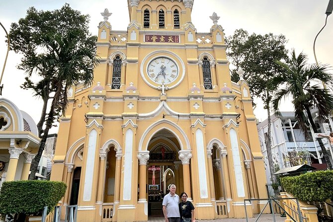 Ho Chi Minh City's Church Gems Pilgrimage Half-day Private Tour - Stop 4: Huyen Sy Church in District 1 (Stained Glass and Carvings)