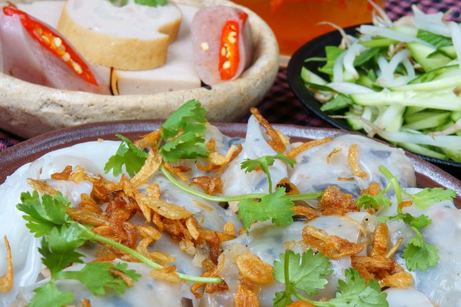 Ho Chi Minh City’s most delicious street food tour by motorbike - Key points before you ride