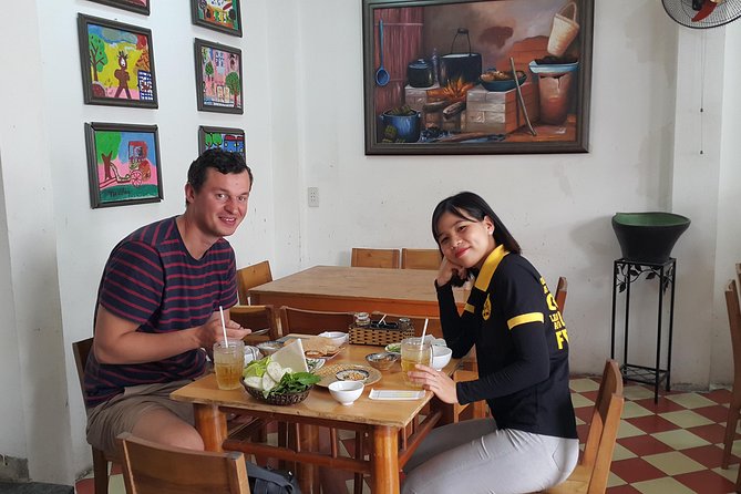 Ho Chi Minh City’s most delicious street food tour by motorbike - Phú Nhuận at night: how locals eat, talk, and have fun