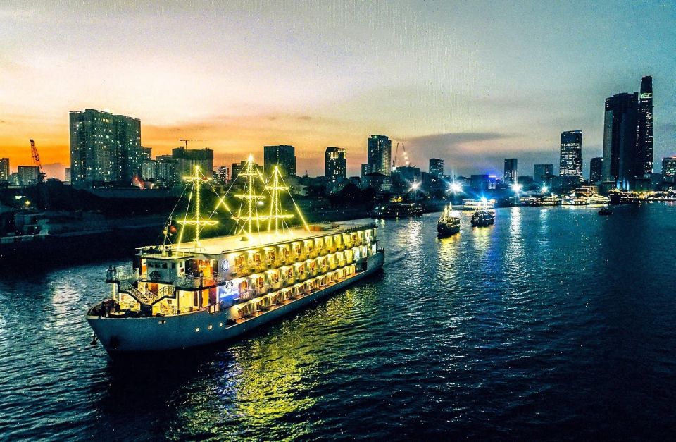 Ho Chi Minh: Private City Tour and Dinner Cruise with Buffet - Guides Make It Matter: Names You’ll See Pop Up in Great Nights